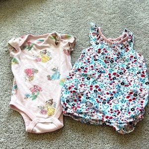 Disney Baby onesie and romper with hidden mickeys. Size 3-6 m